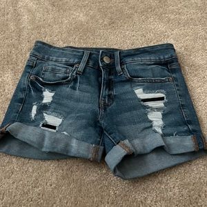 aero low rise mid jean shorts